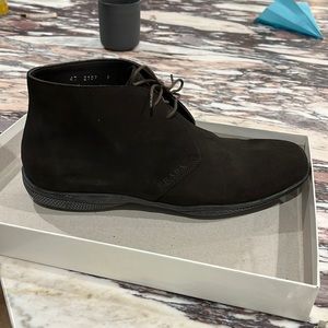 Prada men’s brown suede chukka boot. Like new.